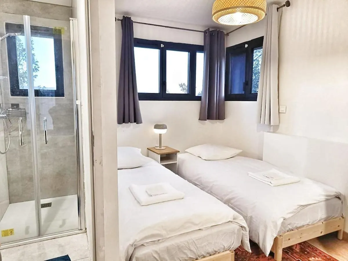 Au Sommer Des Ocres Et Des Bois - Maison T3 & Parking Roussillon en Isere Villa