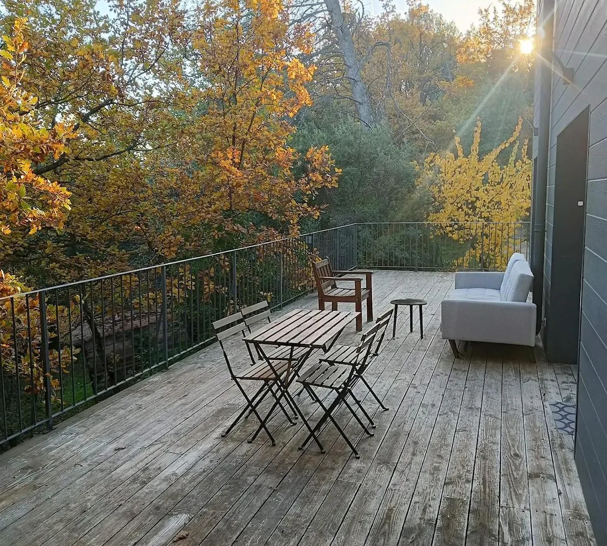 Au Sommer Des Ocres Et Des Bois - Maison T3 & Parking Roussillon en Isere Villa